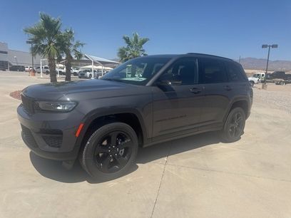 New 2025 Jeep Grand Cherokee Altitude