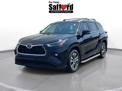 Used 2024 Toyota Highlander XLE