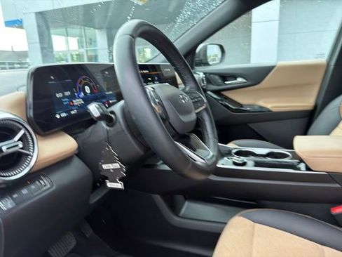 Used 2026 Chevrolet Equinox ACTIV w/ Convenience Package III AWD/4WD image 43