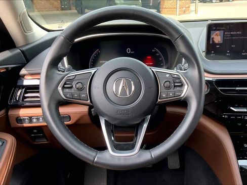 Used 2024 Acura MDX FWD w/ Technology Package image 6