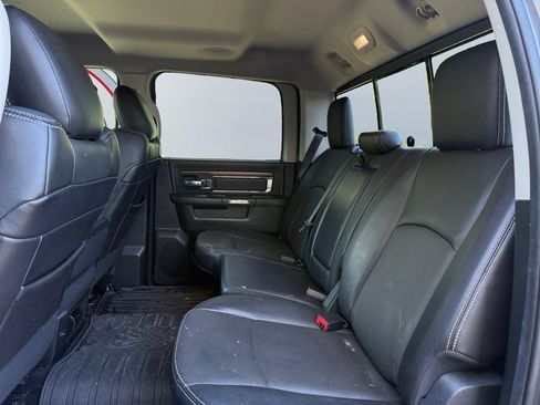 Used 2016 RAM 1500 Laramie image 16