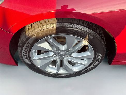 Used 2020 Honda Accord LX image 33
