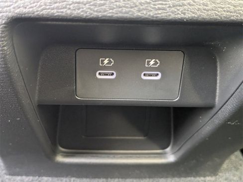 New 2025 Mitsubishi Outlander SEL image 15