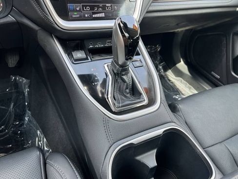 Used 2024 Subaru Outback Touring XT w/ Popular Package #2 AWD/4WD image 25