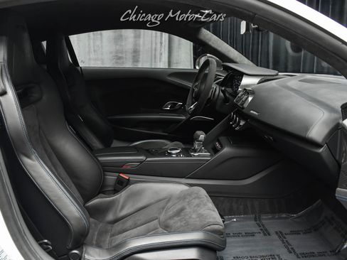 Used 2021 Audi R8 V10 performance w/ R8 Performance Design Package image 22