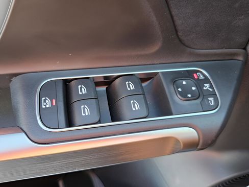 New 2026 Mercedes-Benz GLB 250 image 20