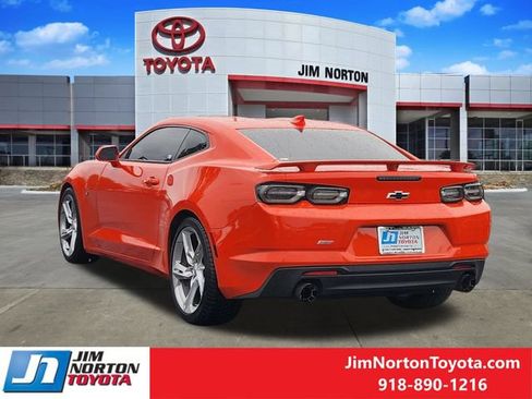 Used 2019 Chevrolet Camaro SS RWD image 7