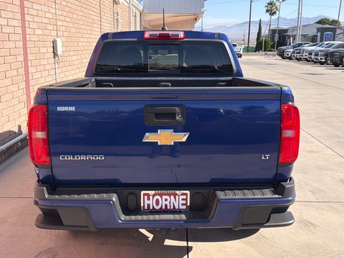 Used 2016 Chevrolet Colorado LT w/ LT Convenience Package RWD image 5