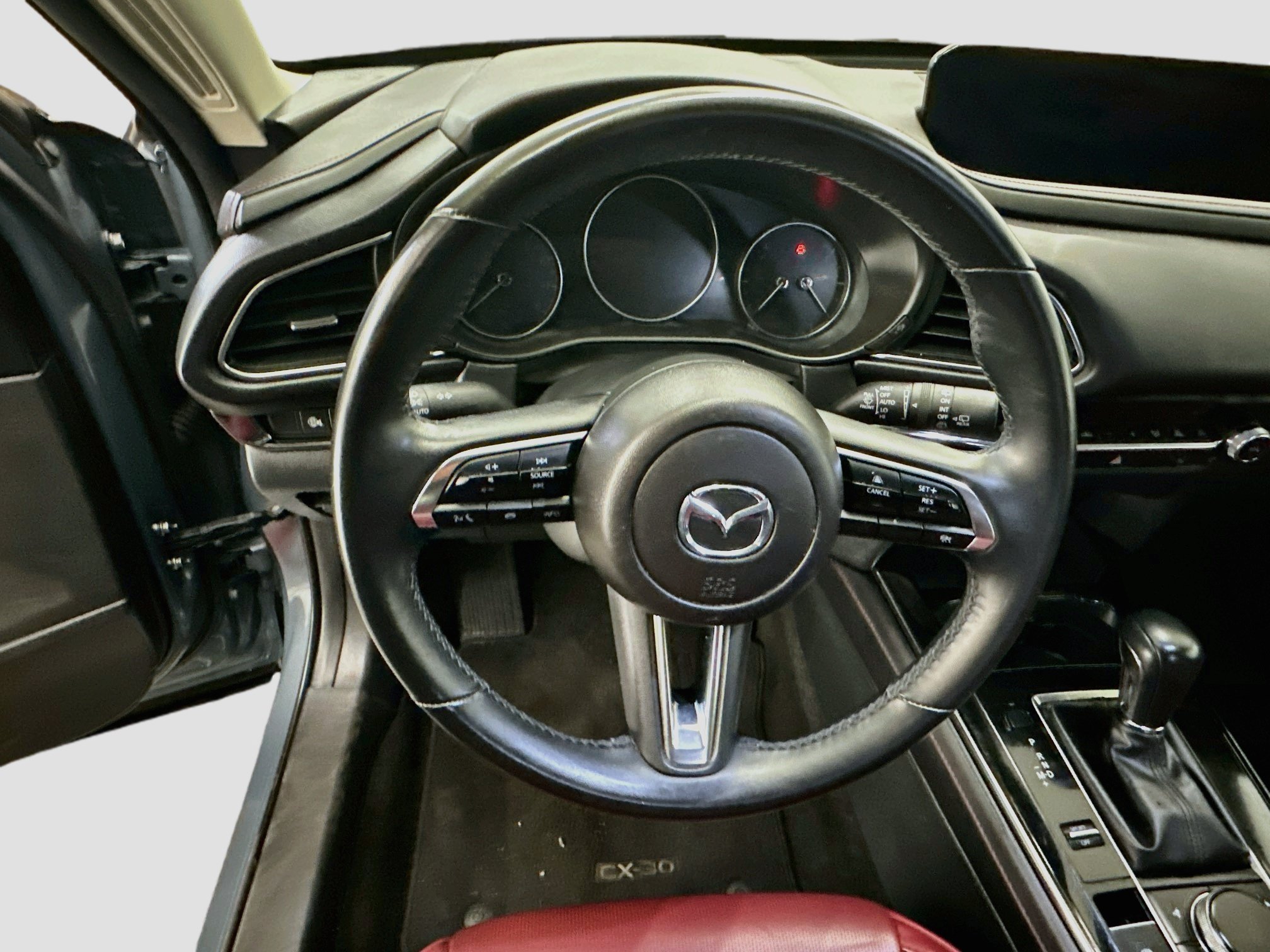 Used 2025 MAZDA CX-30 AWD 2.5 S w/ Preferred Package image 18
