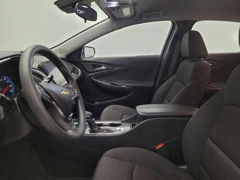 Used 2023 Chevrolet Malibu LT image 17