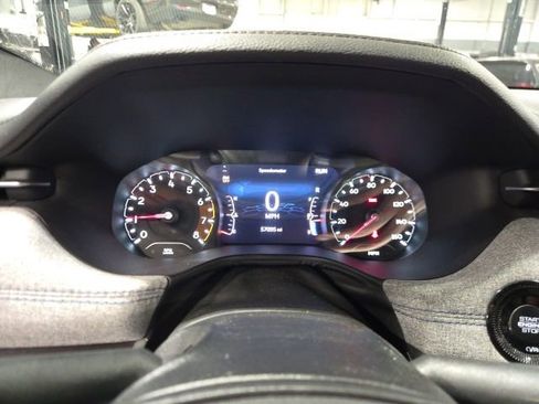 Used 2024 Jeep Compass Latitude AWD/4WD image 16