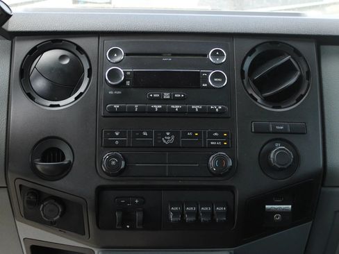 Used 2016 Ford F450 XL w/ Power Equipment Group RWD image 19