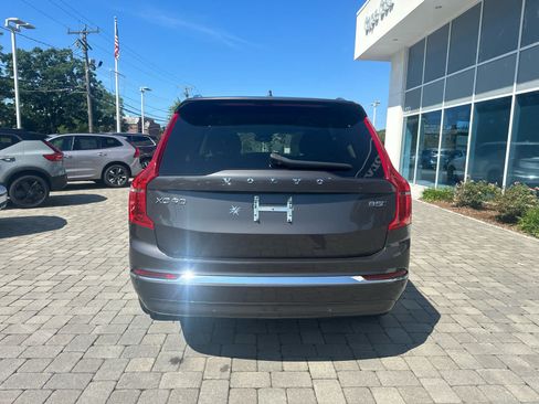 Used 2025 Volvo XC90 B5 Core w/ Climate Package AWD/4WD image 30