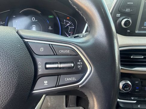 Used 2019 Hyundai Santa Fe Limited AWD/4WD image 17