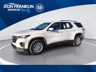 Used 2023 Chevrolet Traverse LT video 1