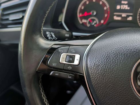 Used 2019 Volkswagen Jetta R-Line image 23