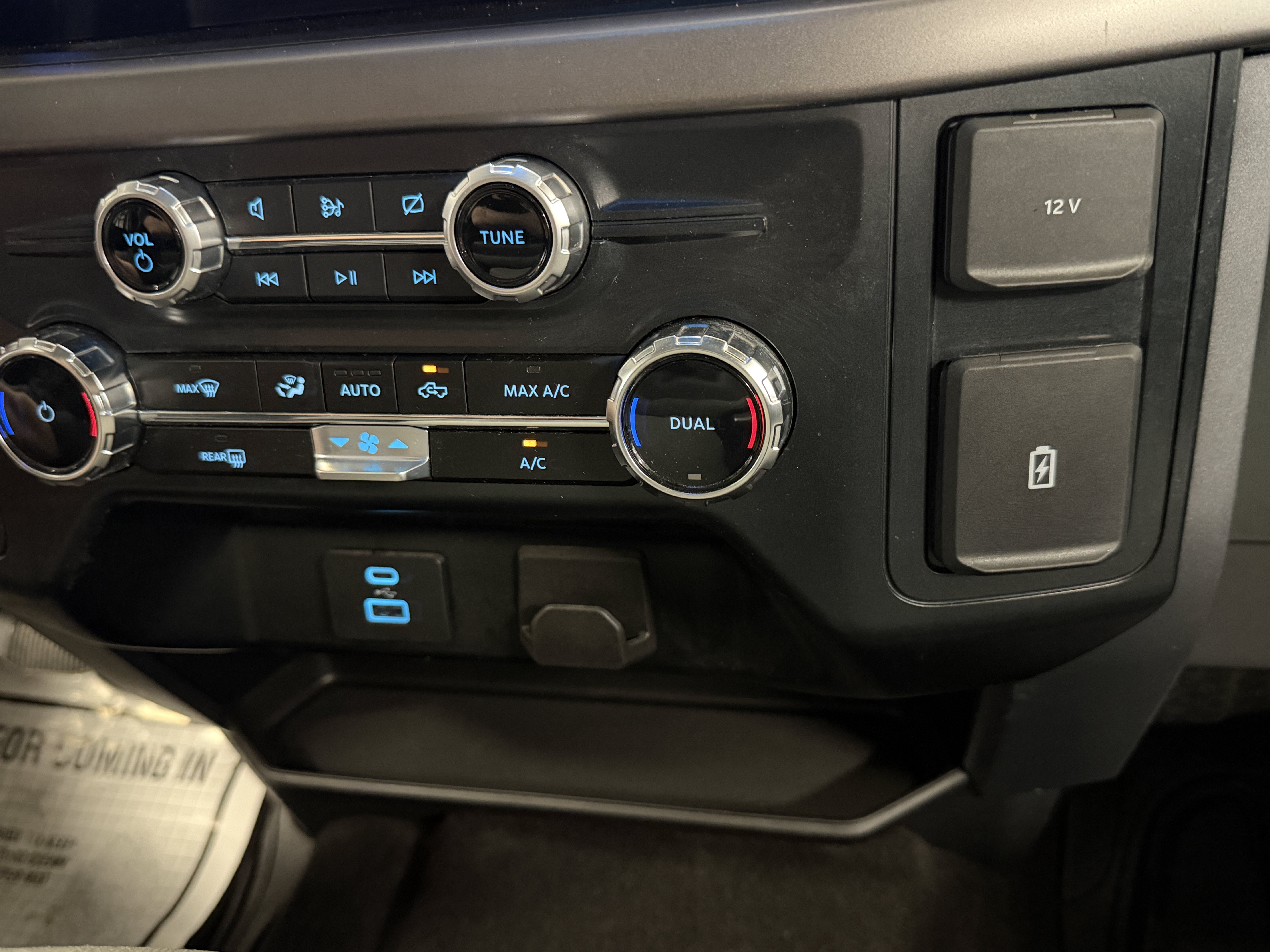 Used 2024 Ford F150 XLT AWD/4WD image 10