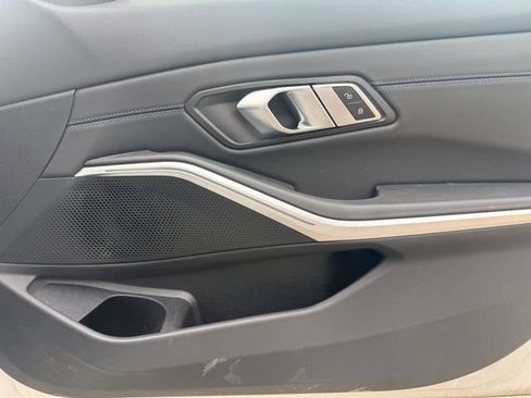 Certified 2022 BMW 330i xDrive Sedan w/ M Sport Package image 29