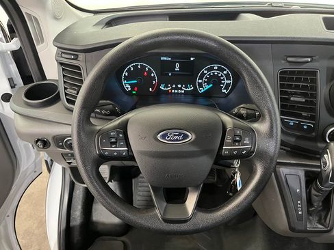 Used 2025 Ford Transit 250 148 Medium Roof Extended AWD image 19