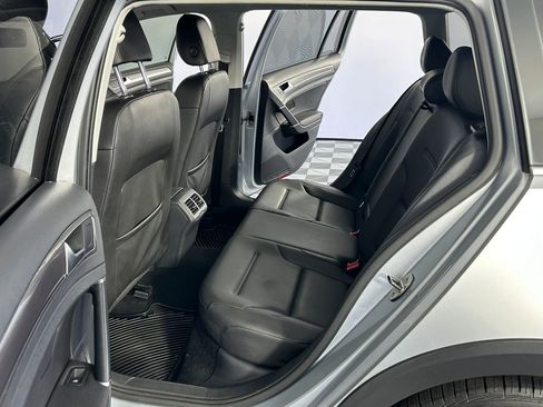 Used 2017 Volkswagen Golf Alltrack SE image 31