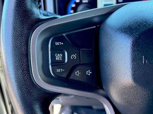 Used 2022 Ford Bronco Big Bend image 13