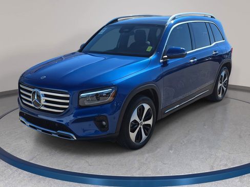 Used 2024 Mercedes-Benz GLB 250 4MATIC image 1
