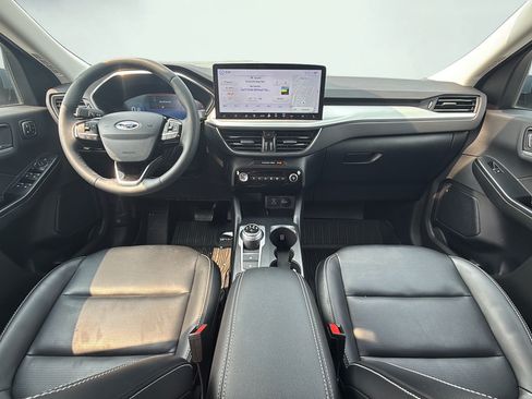 Used 2023 Ford Escape Platinum AWD/4WD image 29