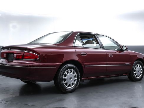Used 2001 Buick Century Custom w/ Premium Pkg image 29