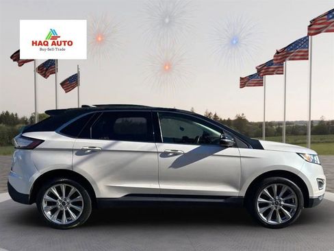 Used 2017 Ford Edge Titanium w/ Equipment Group 301A image 4