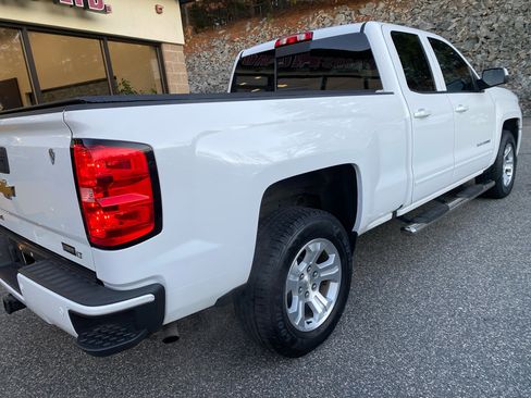 Used 2018 Chevrolet Silverado 1500 LT w/ All Star Edition image 30