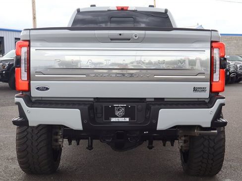 Used 2025 Ford F350 Platinum w/ Platinum Plus Package AWD/4WD image 4