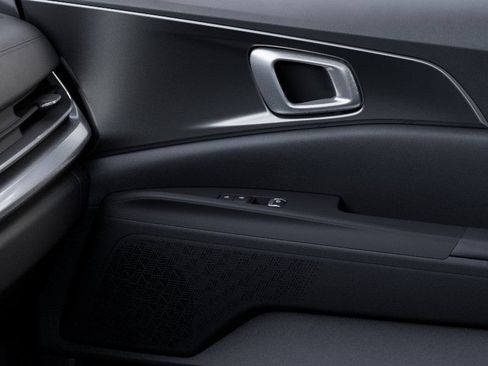 New 2026 Kia Carnival SX w/ SX Dark Edition Package FWD image 25