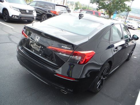 Used 2024 Honda Civic Sport image 5