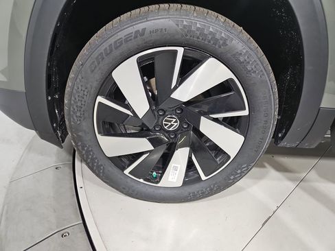 New 2026 Volkswagen Atlas Cross Sport SEL AWD/4WD image 27