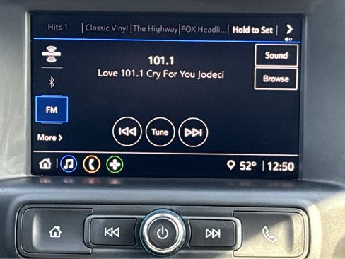 Used 2022 GMC Terrain SLE w/ Driver Convenience Package image 7