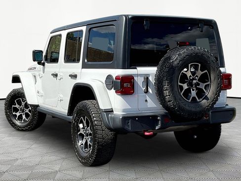 Used 2018 Jeep Wrangler Unlimited Rubicon w/ Dual Top Group AWD/4WD image 4