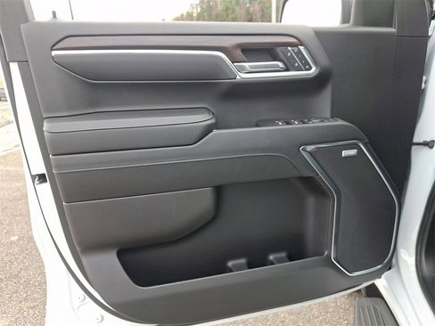 Used 2024 GMC Sierra 1500 SLT w/ SLT Premium Plus Package image 12