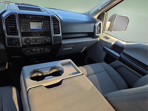 Used 2015 Ford F150 XLT w/ Equipment Group 301A Mid RWD image 12