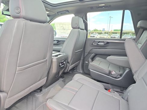 New 2026 Chevrolet Tahoe RST w/ Comfort Package AWD/4WD image 10