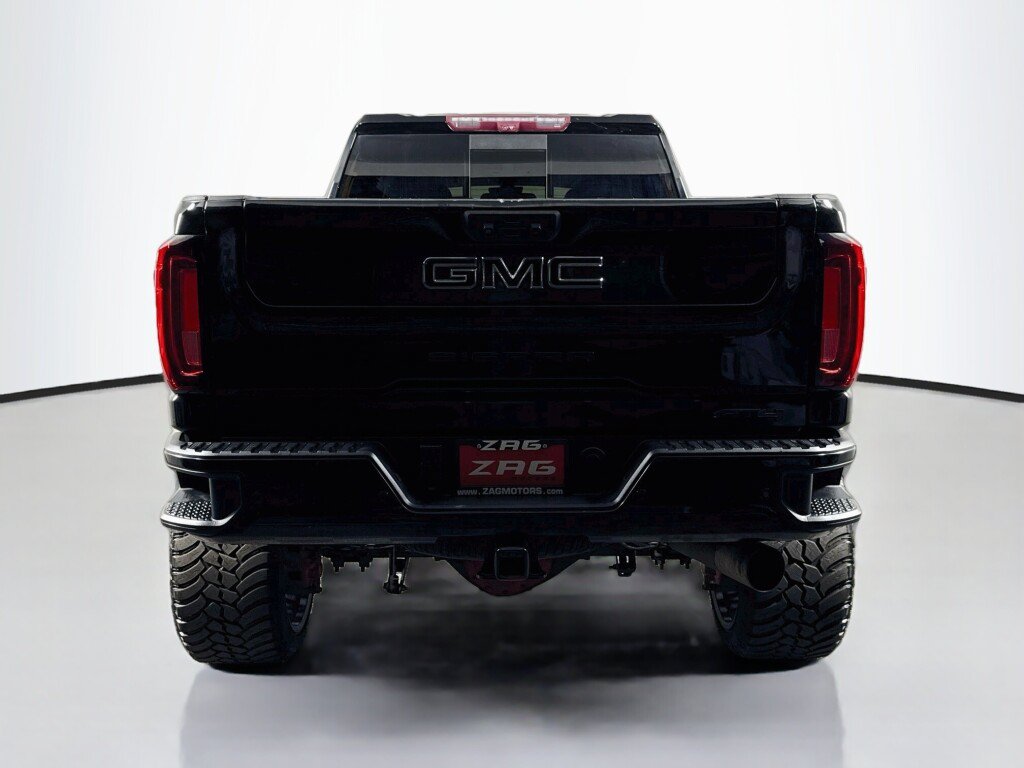 Used 2021 GMC Sierra 3500 AT4 w/ AT4 Premium Plus Package AWD/4WD image 4