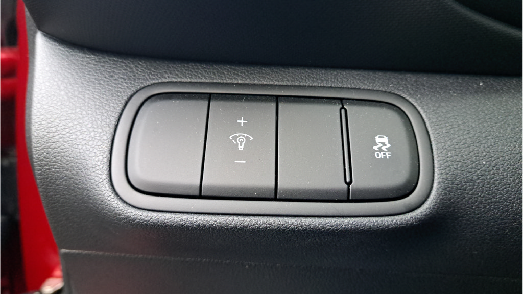 Used 2026 Hyundai Venue SE FWD image 36