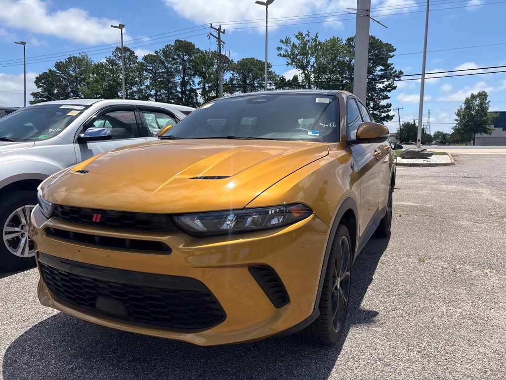 Used 2023 Dodge Hornet GT Plus w/ Track Pack AWD/4WD image 3