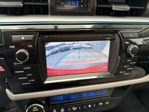 Used 2015 Toyota Corolla LE w/ Driver Convenience Package image 15