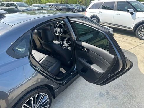 Used 2022 Kia Forte GT FWD image 15