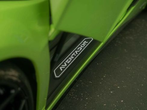 Used 2016 Lamborghini Aventador LP 750-4 Superveloce AWD/4WD image 37