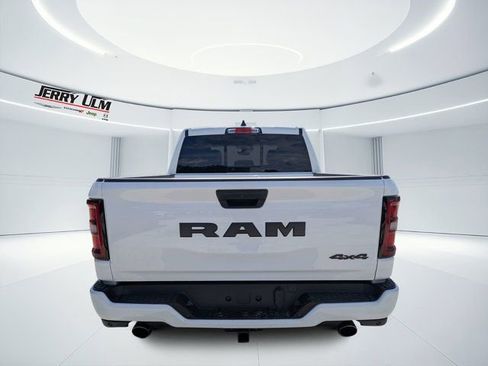 New 2026 RAM 1500 Express AWD/4WD image 4
