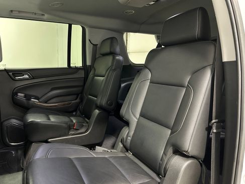 Used 2019 Chevrolet Suburban LT AWD/4WD image 28