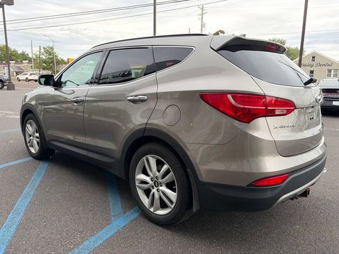Used 2016 Hyundai Santa Fe Sport 2.0T w/ Option Group 05 AWD/4WD image 9