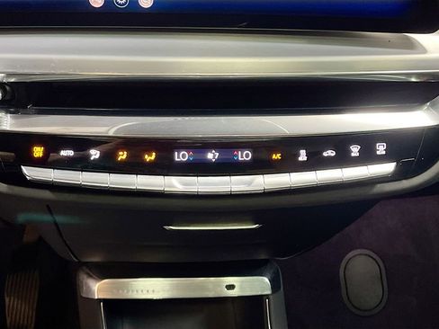 Used 2025 Cadillac Lyriq Luxury w/ LPO, Floor Liner Package image 16