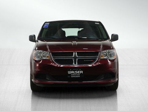 Used 2018 Dodge Grand Caravan SE image 8